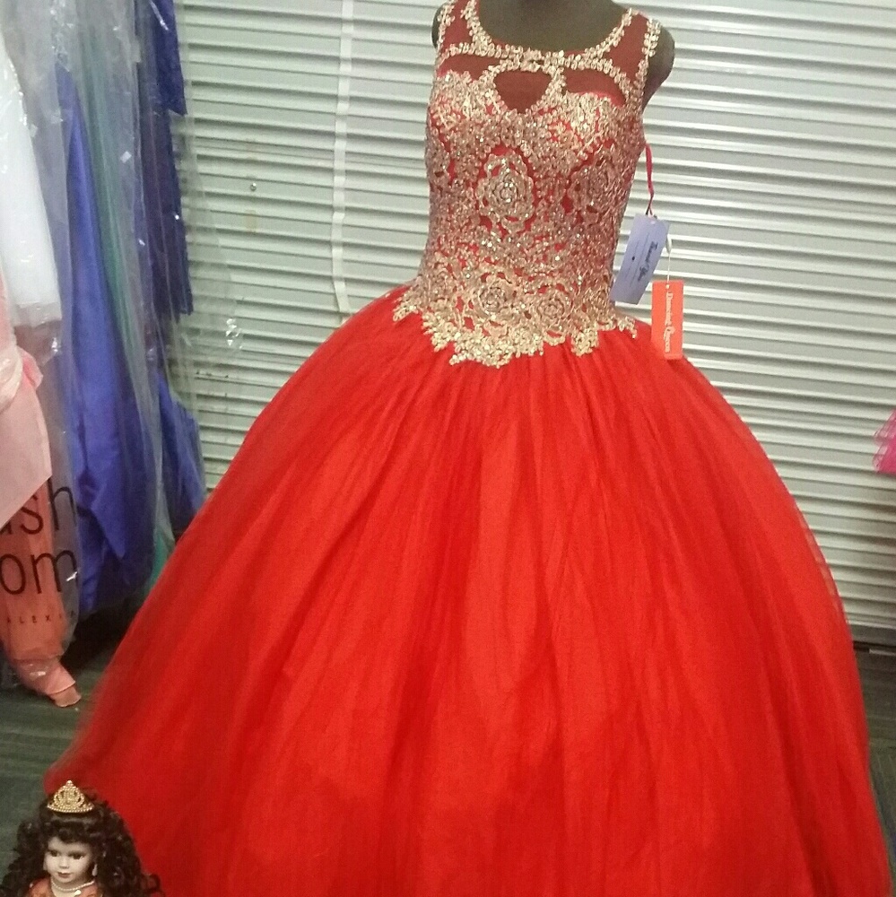 Quinceañera's package